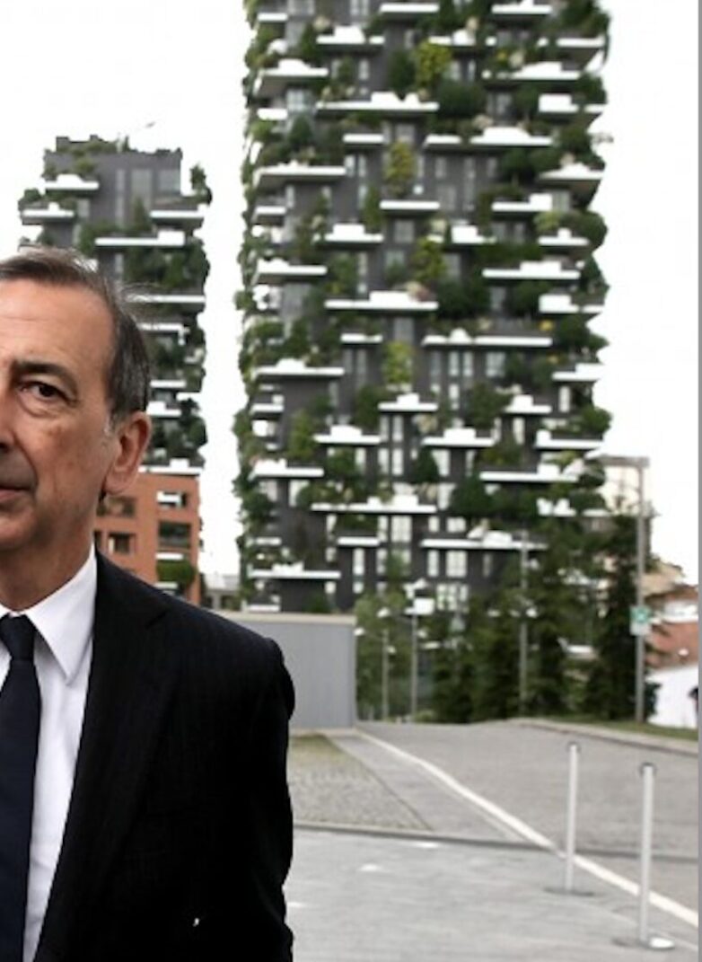 Beppe Sala, il sindaco dimezzato. Che sta succedendo a Milano?
