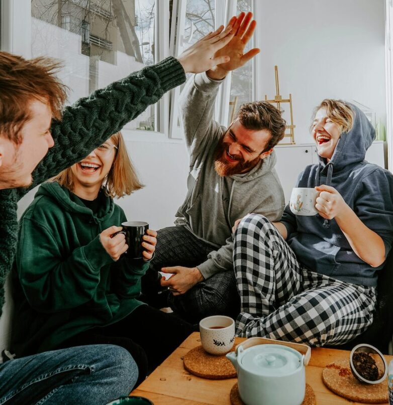 I “GemÖk”, le comunità di giovani tedeschi che condividono tutte le loro entrate.